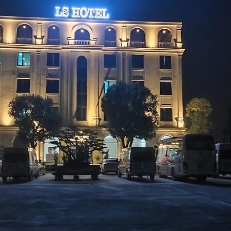 Ls Hotel Phu Ly Exteriör bild